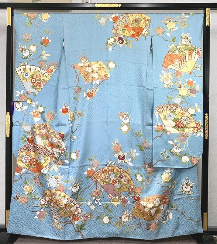 506z2〇百貨店取扱 古典柄 振袖 金彩 金駒刺繍 地紋 水色〇成人