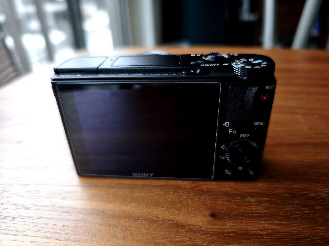 コンパクトデジタル DSC-RX100M7