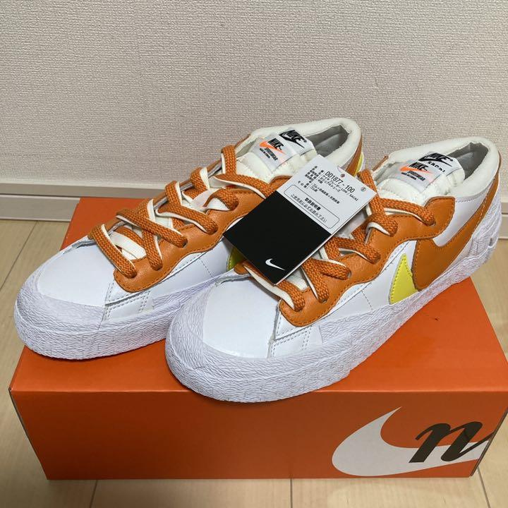 人気新品 NIKE × sacai 新品 BLAZER LOW 27.0 マグマオレンジ HpaR1-m29010589228 特価即納