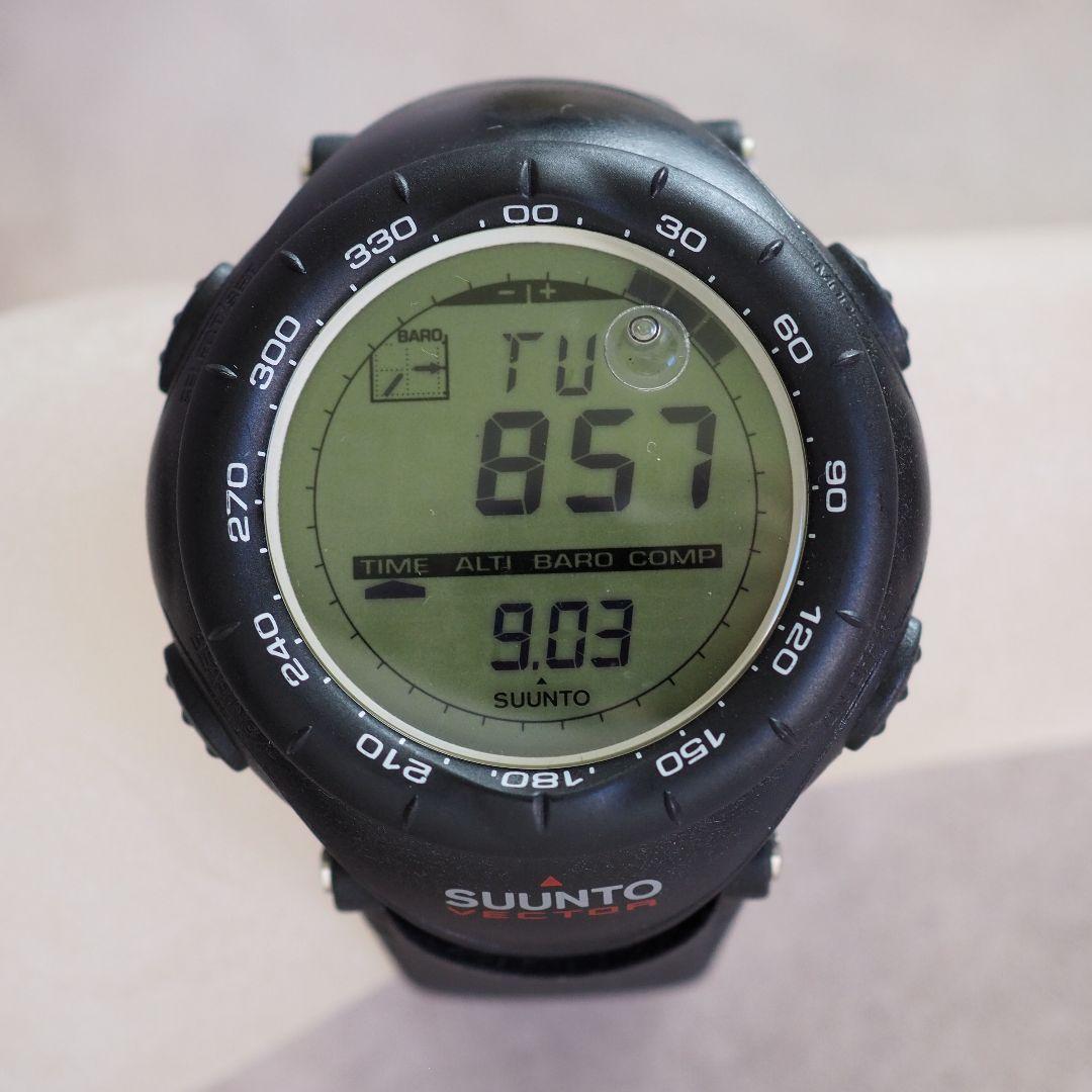 SUUNTO VICTOR ベクター デジタル 腕時計 ブラック 電池交換済