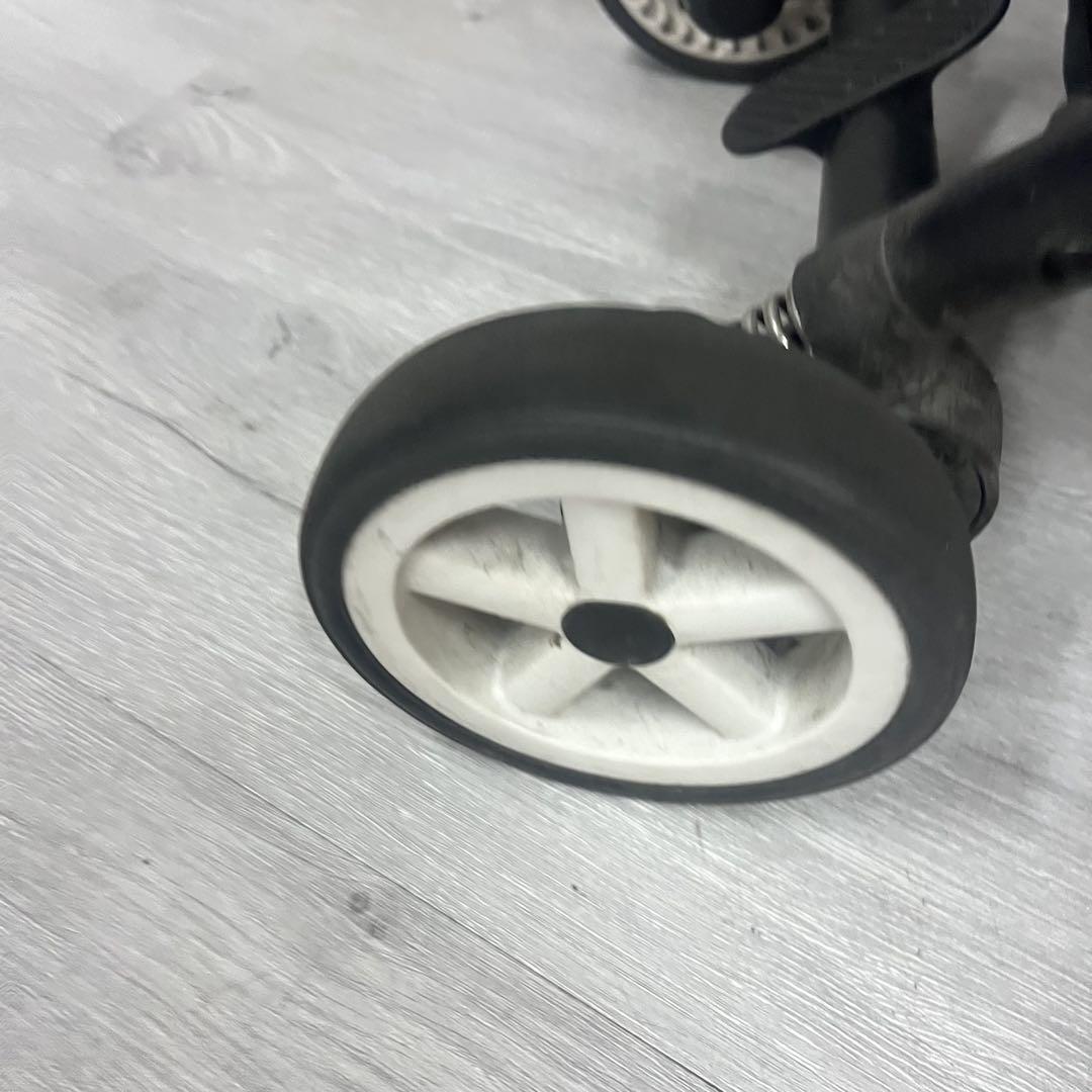 サイベックス イージー　S ベビーカー EESY S cybex