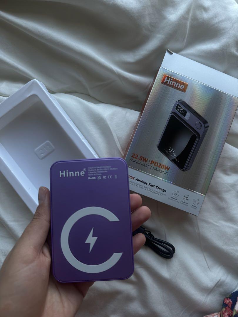 スマホアクセサリー Magnetic Powerbank and Magnetic Case
