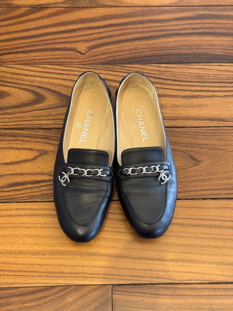 CHANEL ブラックレザー ローファー