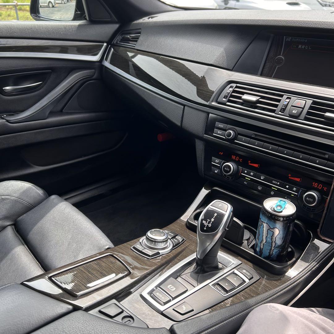 BMW F10 5 シリーズ 528i Mスポーツパッケージ | 車検あり|