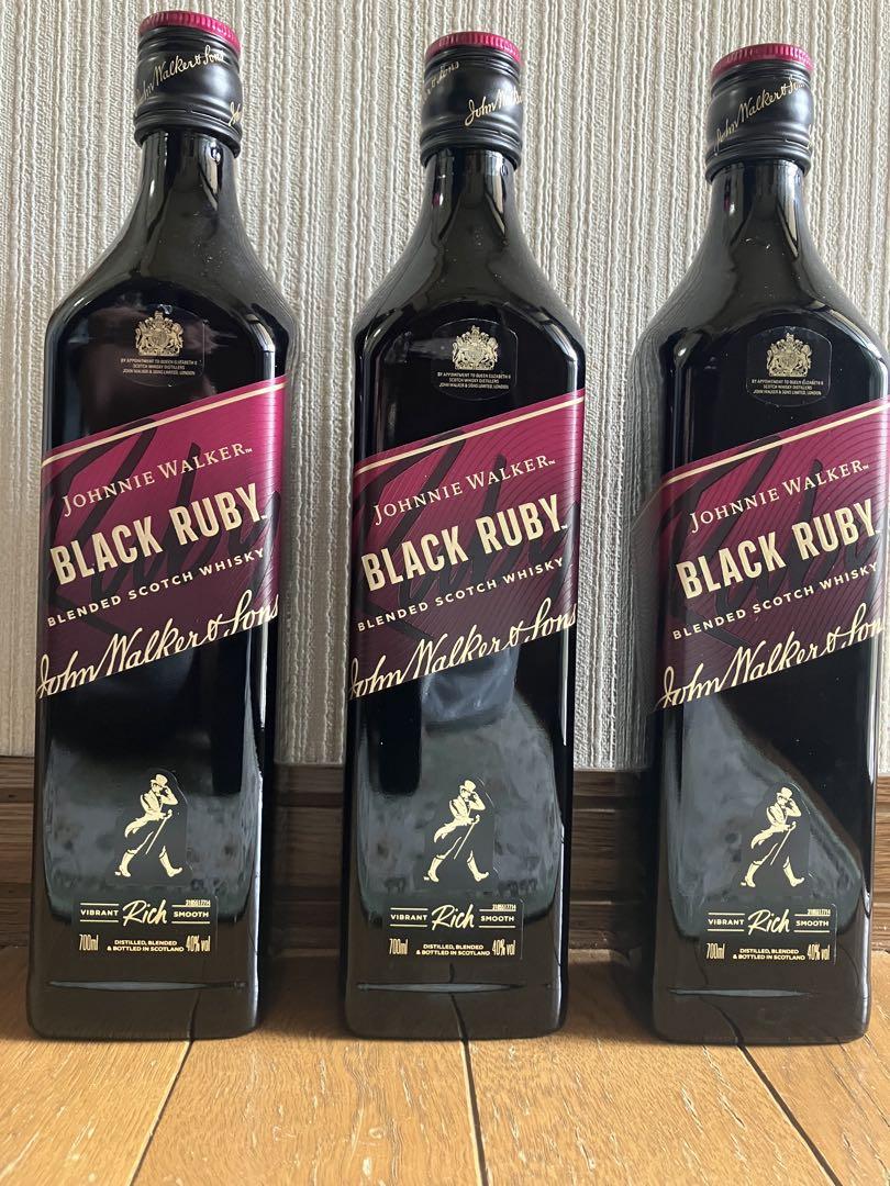 Johnnie Walker Black Ruby 700ml 3本セット