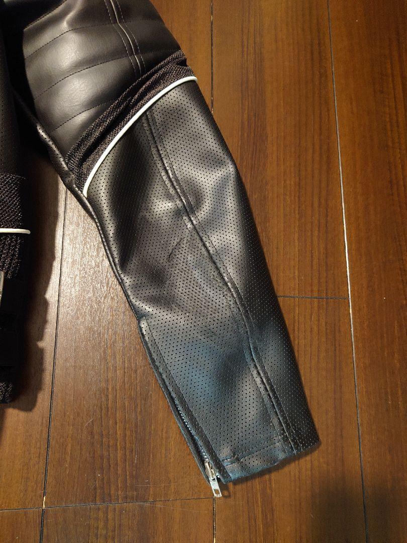 K's Leather BLACK HORSE RACING TEAM バイク