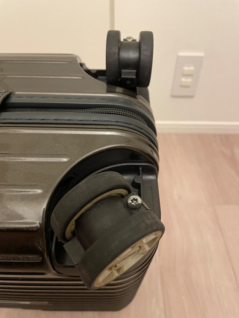 RIMOWA スーツケース Salsa Deluxe Hybrid 32L
