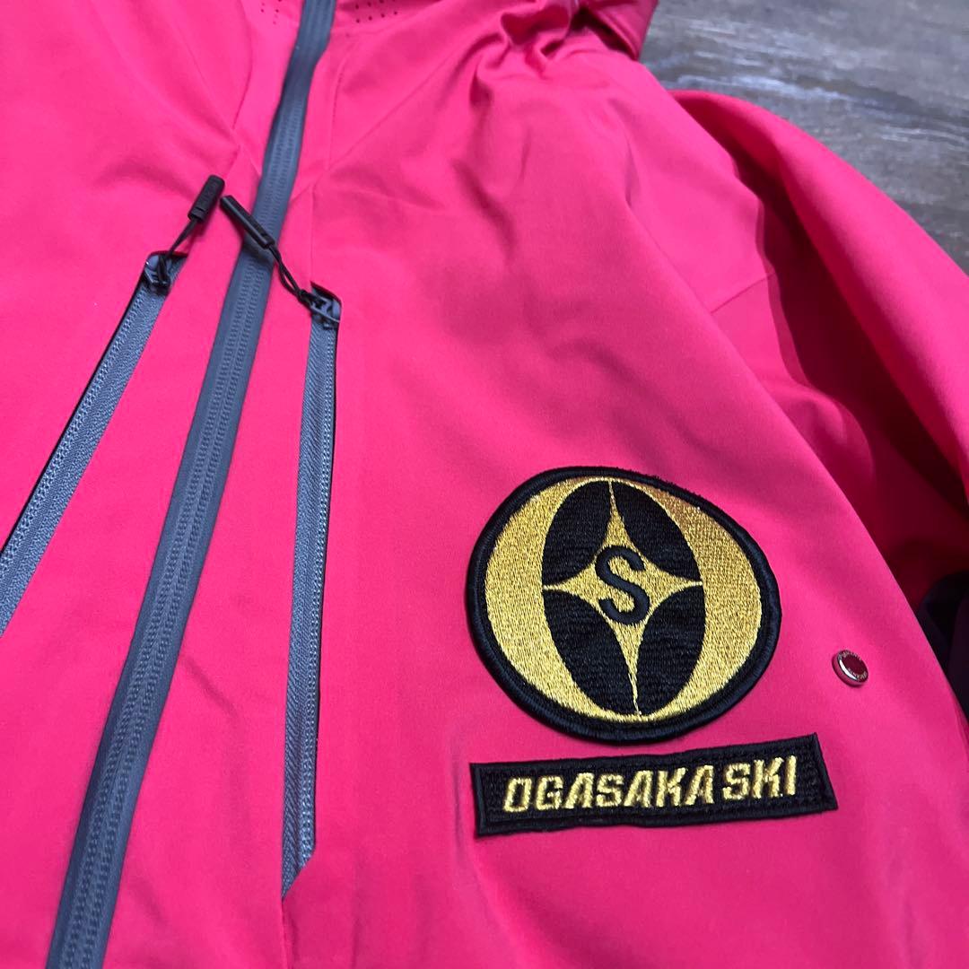 sio デサント セットアップ 上下 スキーウェア ほぼ未使用 オガサカ sio デサント セットアップ 上下 スキーウェア ほぼ未使用 オガサカ