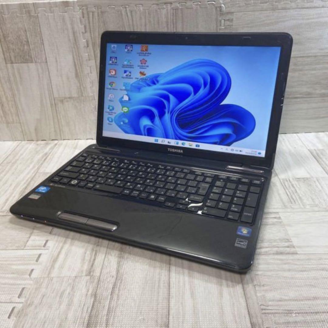 Toshibaノートパソコンceleron Windows 11オフィス付き
