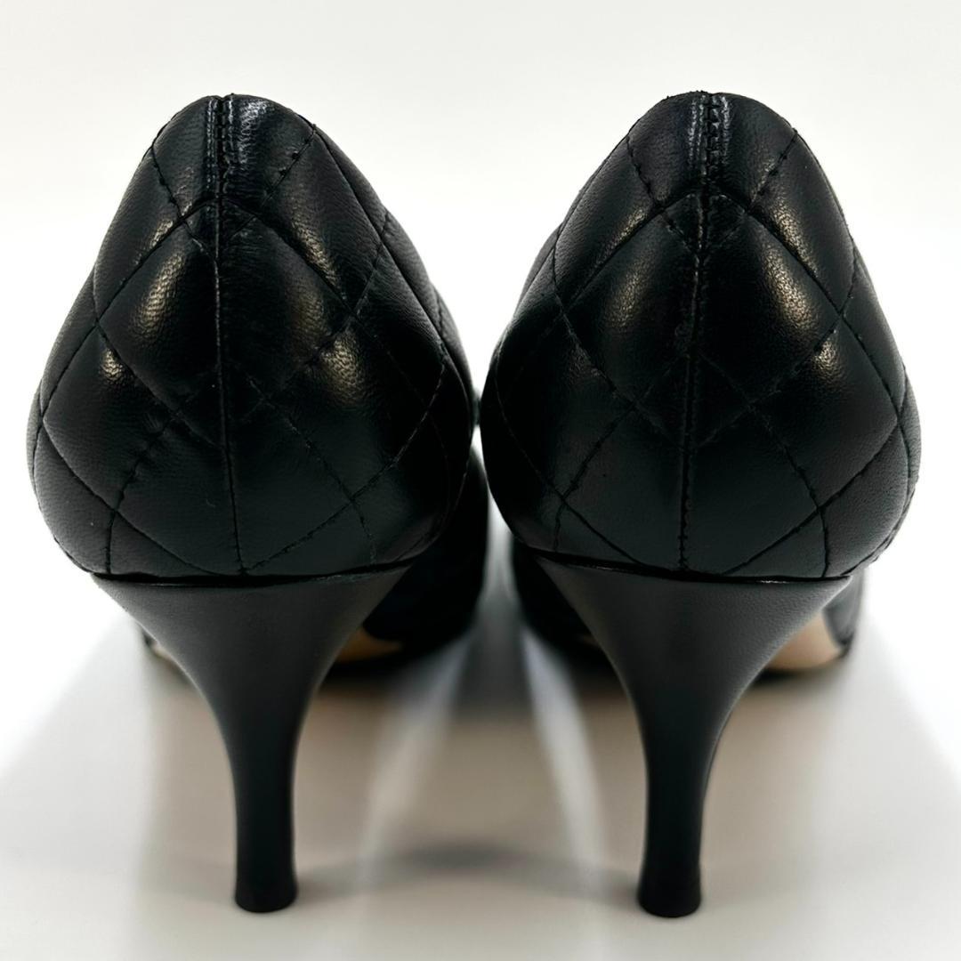 Salvatore Ferragamo パンプス キルティング ヴァラリボン 黒
