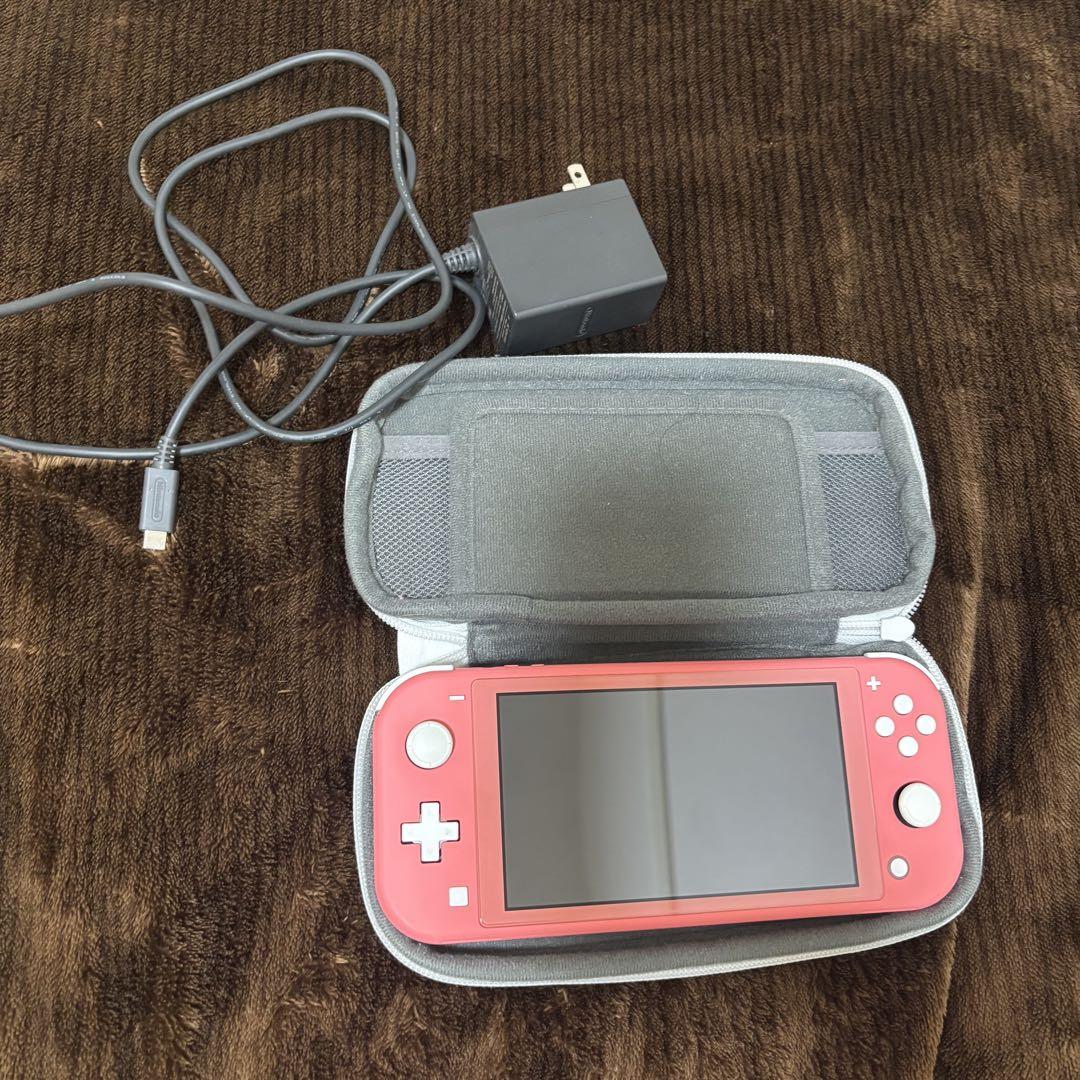 Nintendo Switch Lite ピンク 本体 充電器、ケース付き - メルカリ