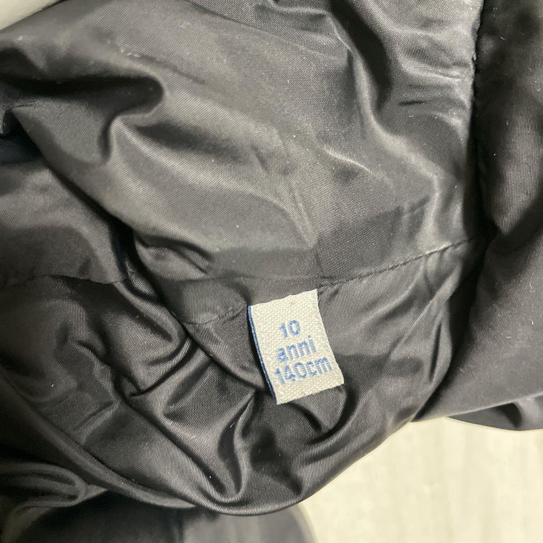 MONCLER ブラック ダウンコート フード付き