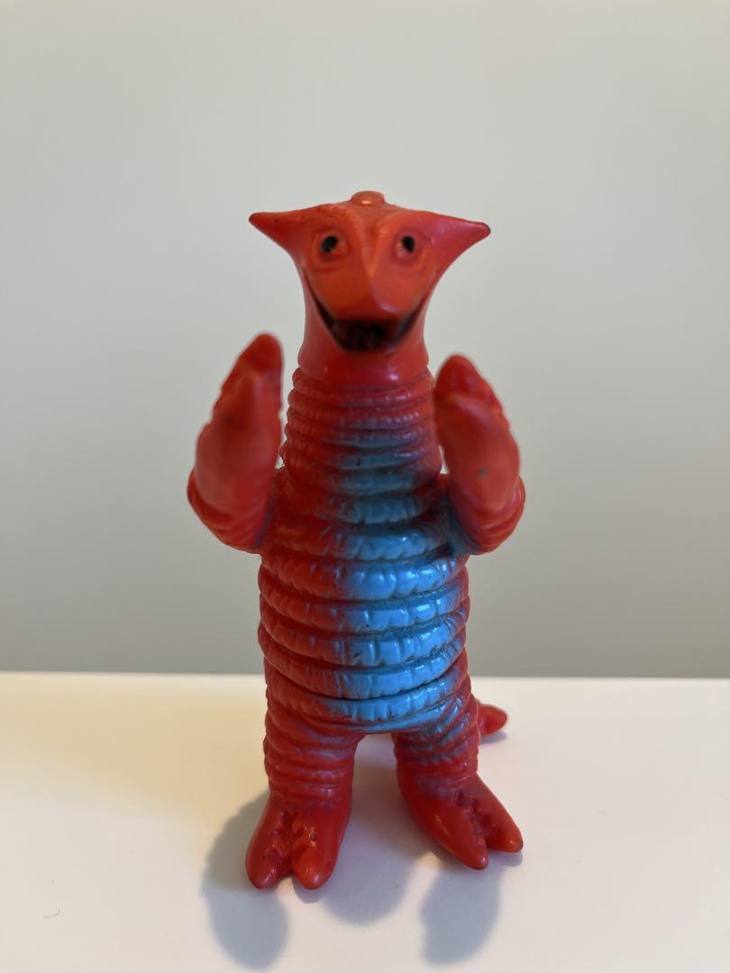 ブルマァク　サドラー　超獣　ウルトラ怪獣　　ソフビ フィギュア 当時物 Amazon.co.jp: ブルマァク サドラ 超獣 ウルトラ怪獣 上半身のみ