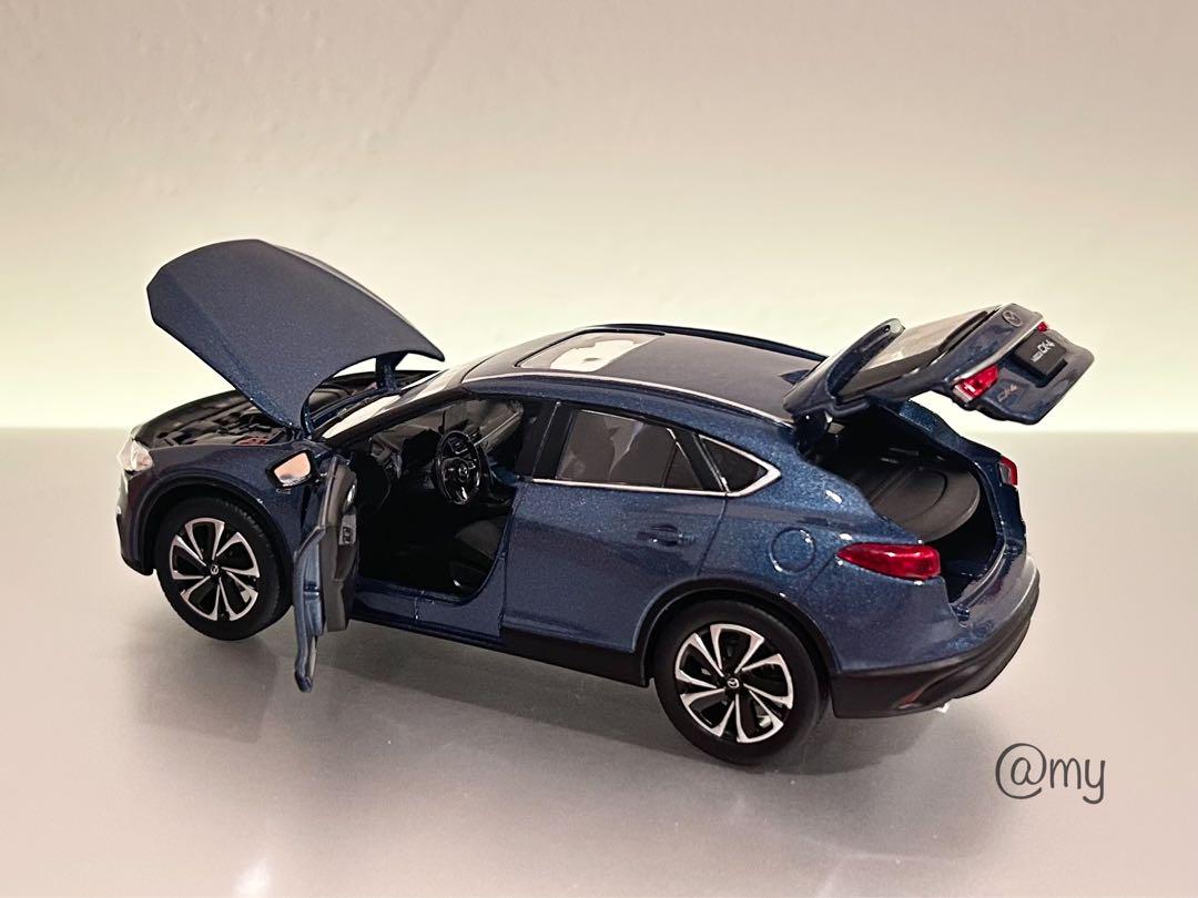 マツダ cx-4 1/32 ミニカー ブルー
