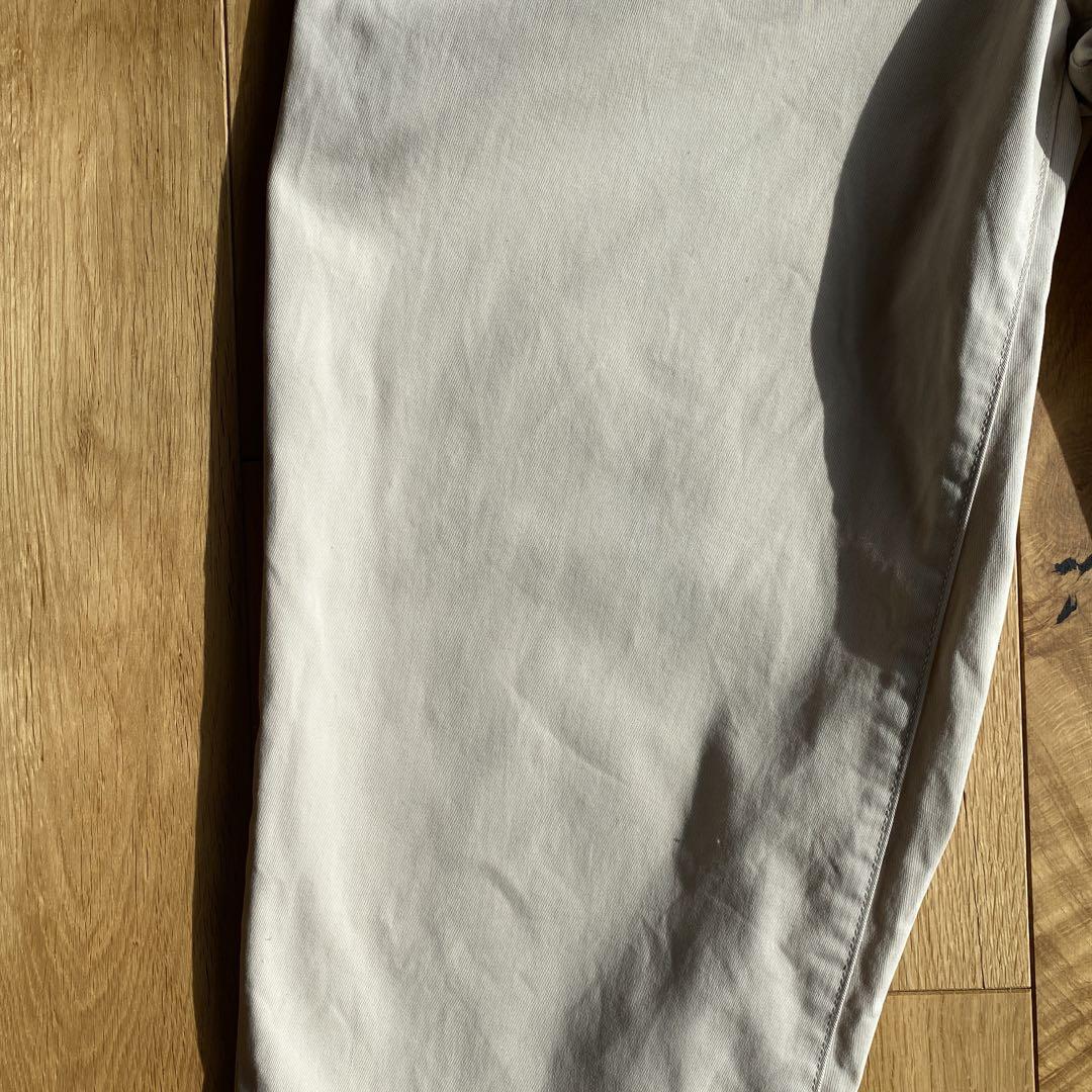 BEAMS PLUS 2プリーツチノ　トラウザーズ　CEMENT　M