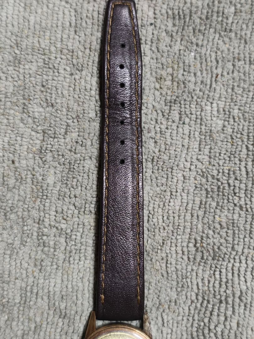 CYMA 手巻き時計 クリーム文字盤 CYMA 手巻き時計 クリーム文字盤