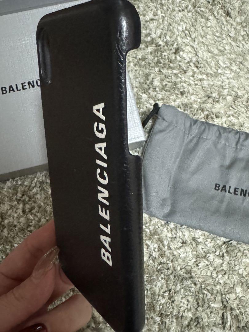 美品 〗BALENCIAGA iPhoneケース - メルカリ