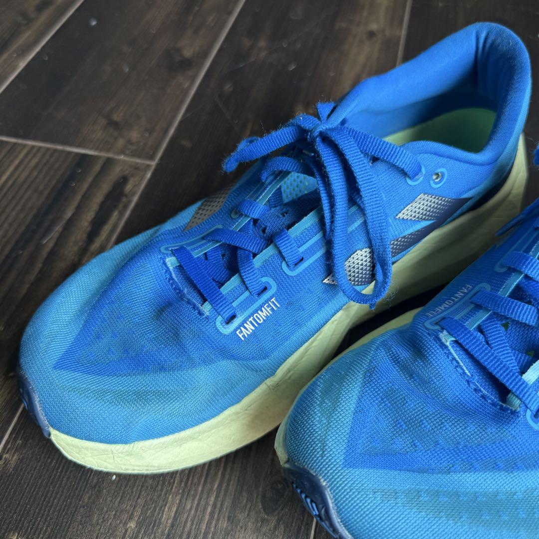 New Balance FuelCell Rebel v4 レベル 26センチ