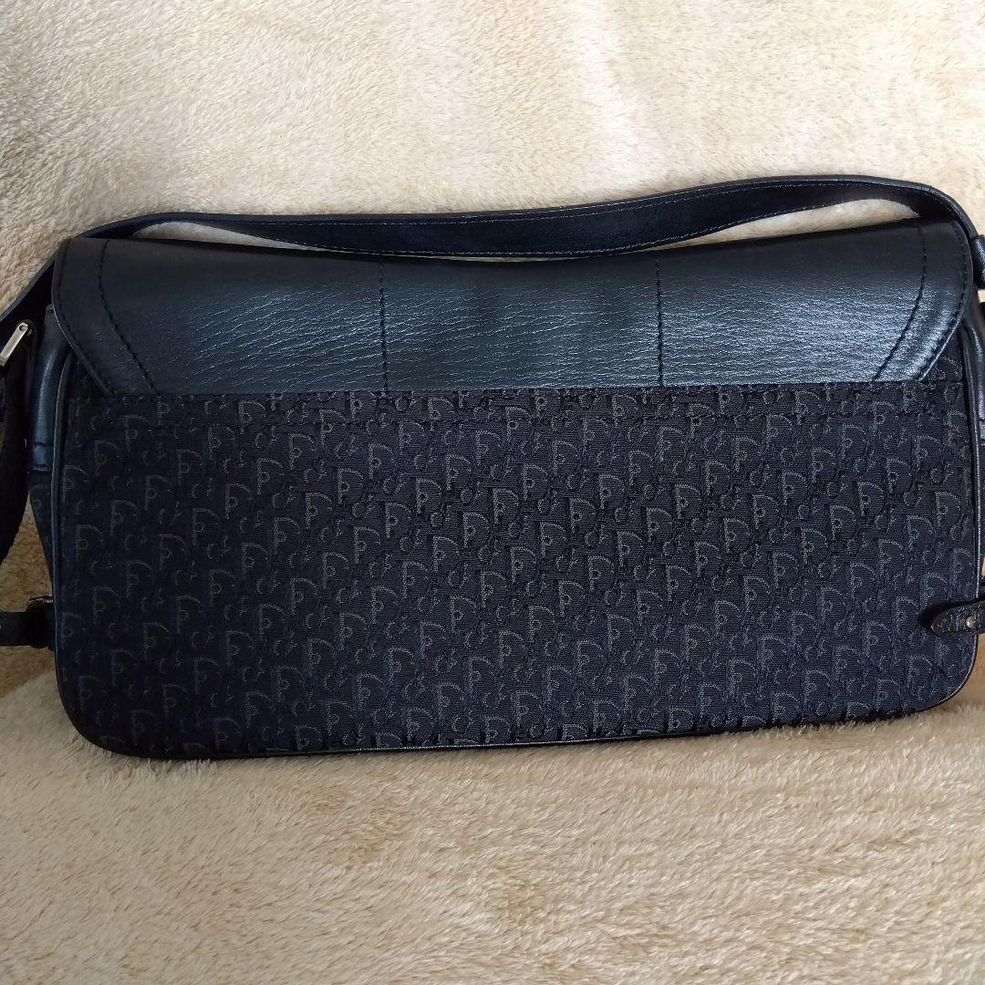 Dior 黒 ショルダーバッグ Dior 黒 ショルダーバッグ
