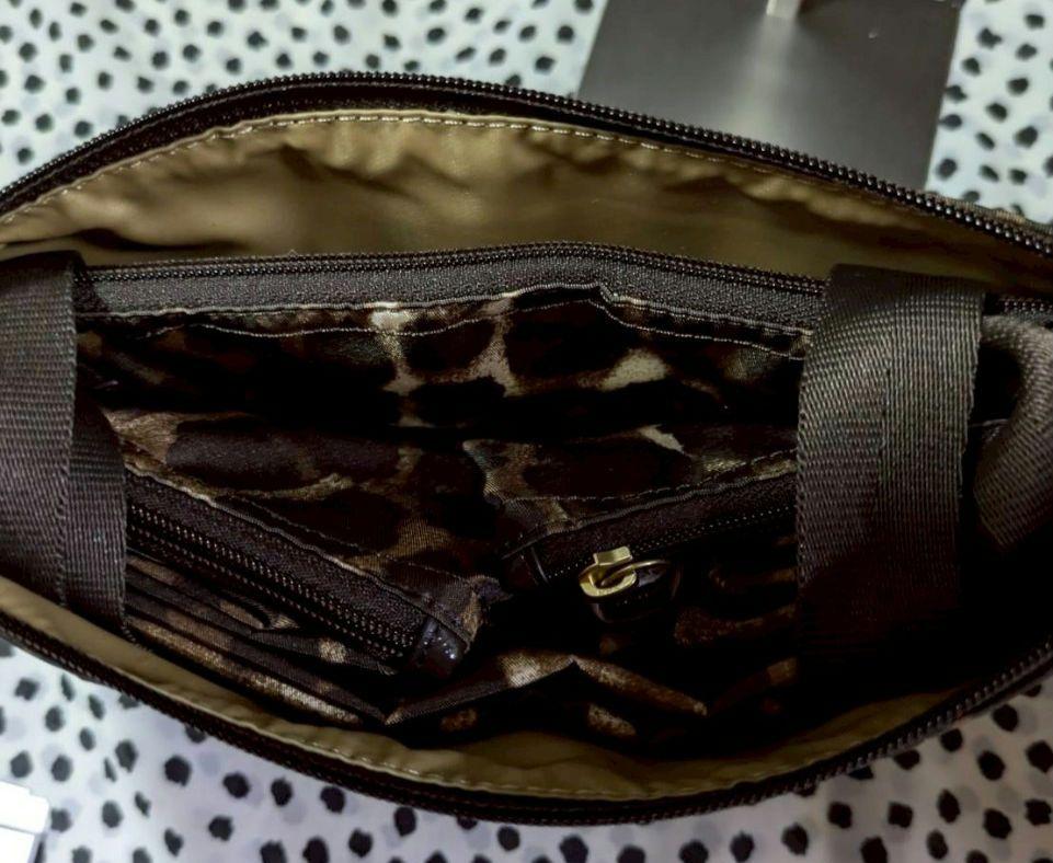 ✿ COACH