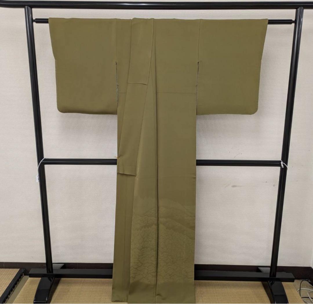 付け下げ 正絹 紋なし 上品なデザイン 着物 U-8035