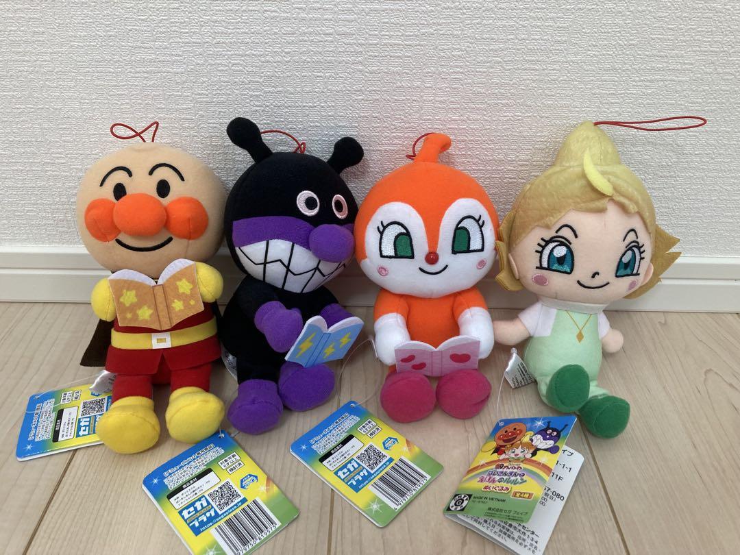 新品未使用タグ付き　アンパンマンぬいぐるみ　まとめ売り　18点