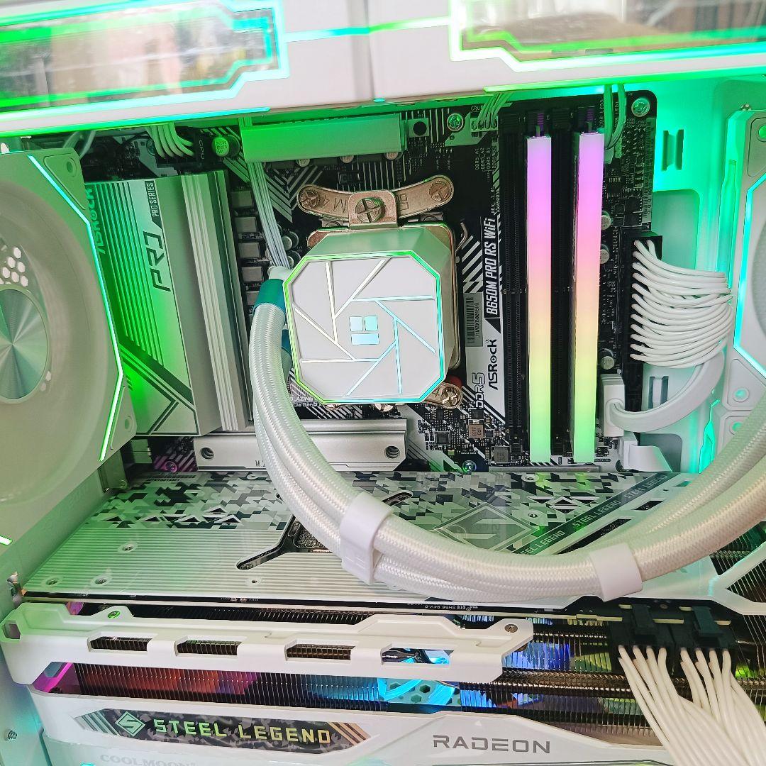 【新品】白色ゲーミングPC Ryzen7 7700 RX7700XT 12G