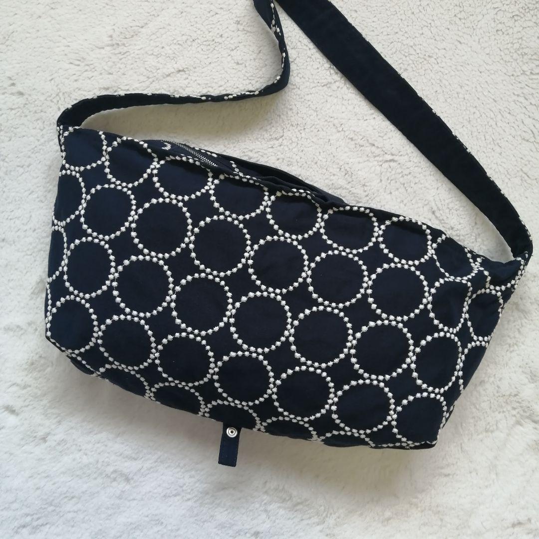 ミナペルホネン 2WAY ハンド ショルダー バッグ ファスナー開閉 総柄 刺繍 リネン 混 ホワイト 白 mina perhonen ミナペルホネン ショルダーバッグ タンバリン 2way 大 鳥 ハンド