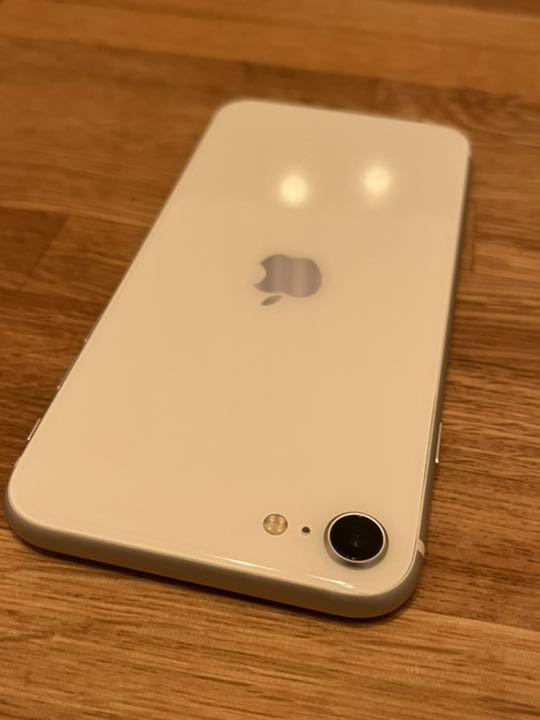 大得価2022 iPhone ホワイト シムフリー 3aTO0-m29120151097 SE2 64GB 低価爆買い