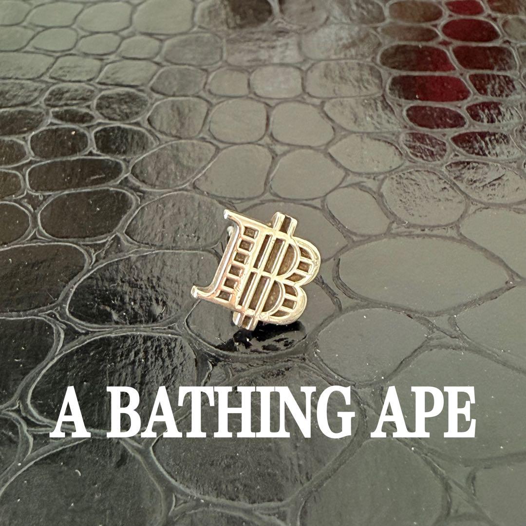 A BATHLNG APEのピアス APE HEAD SILVER EARRINGS | bape.com