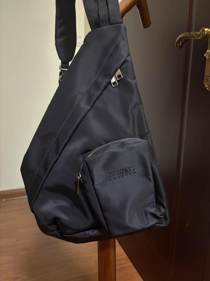 MM⑥ Maison Margela ナイロンスリング MM6 エムエムシックス メゾンマルジェラ ボディバッグ JAPANESE