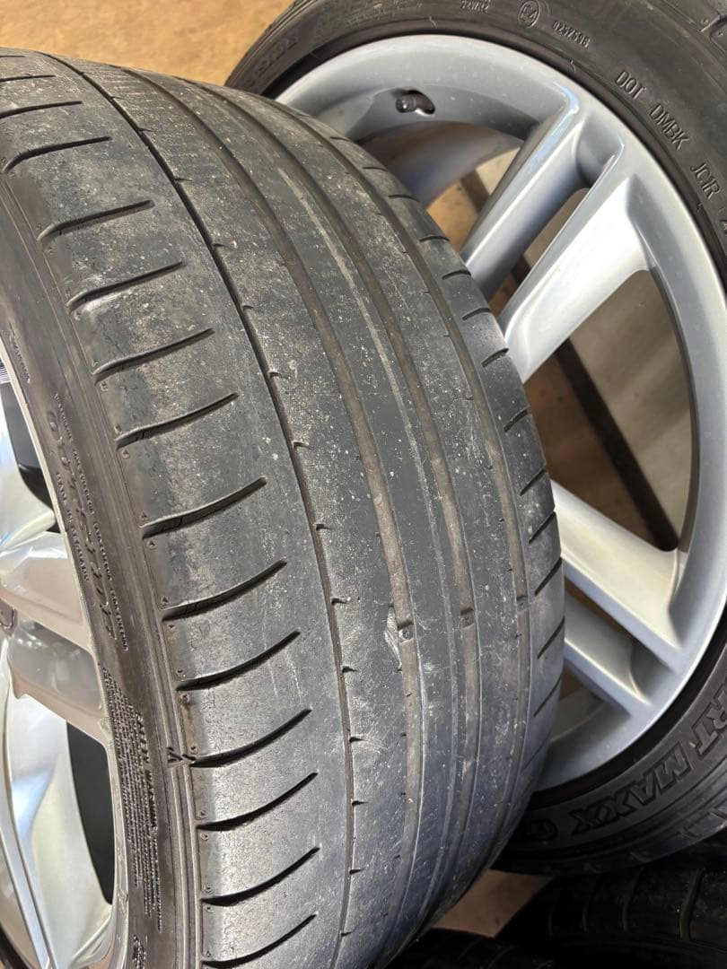 Audi S7純正20インチ