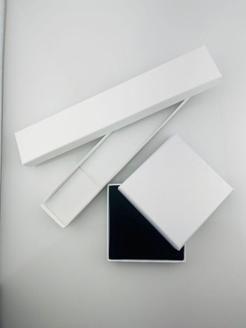 計0.8ct PT天然ダイヤモンドピアス 鑑定書付き 楽天市場】【中央宝石研究所】ダイヤモンド ピアス 0.6ct (0.3ct