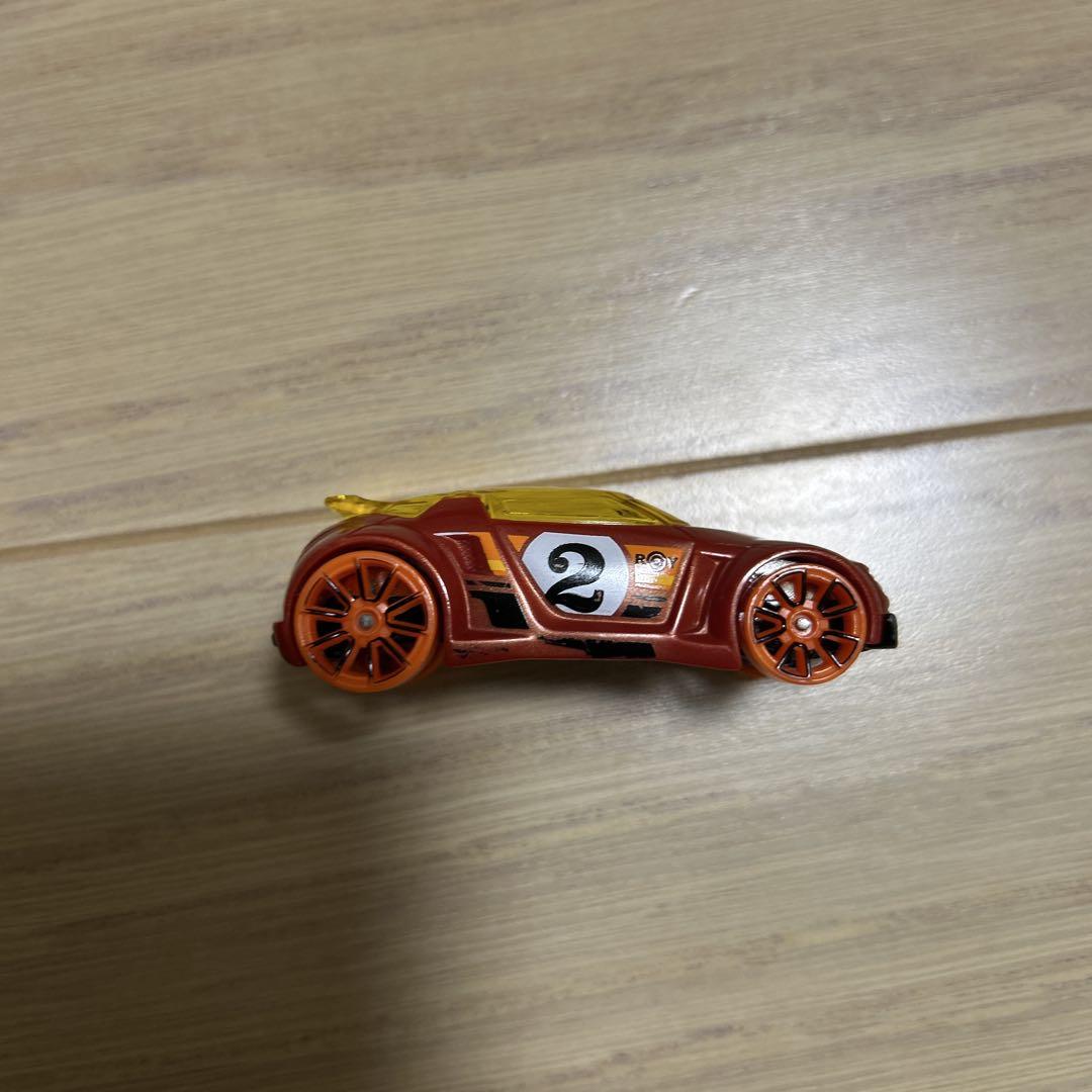 希少 hpi 1/6 YAMAHA V-max レッド　ミニカー Hot Wheels ミニカー 赤色 High Voltage - メルカリ