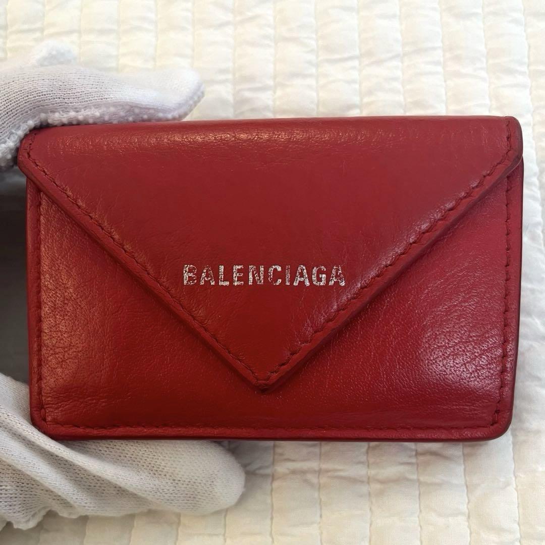 BALENCIAGA レッド 三つ折り財布 保存袋付き 美品・保存袋付き】BALENCIAGA 三つ折り財布 ペーパーミニ