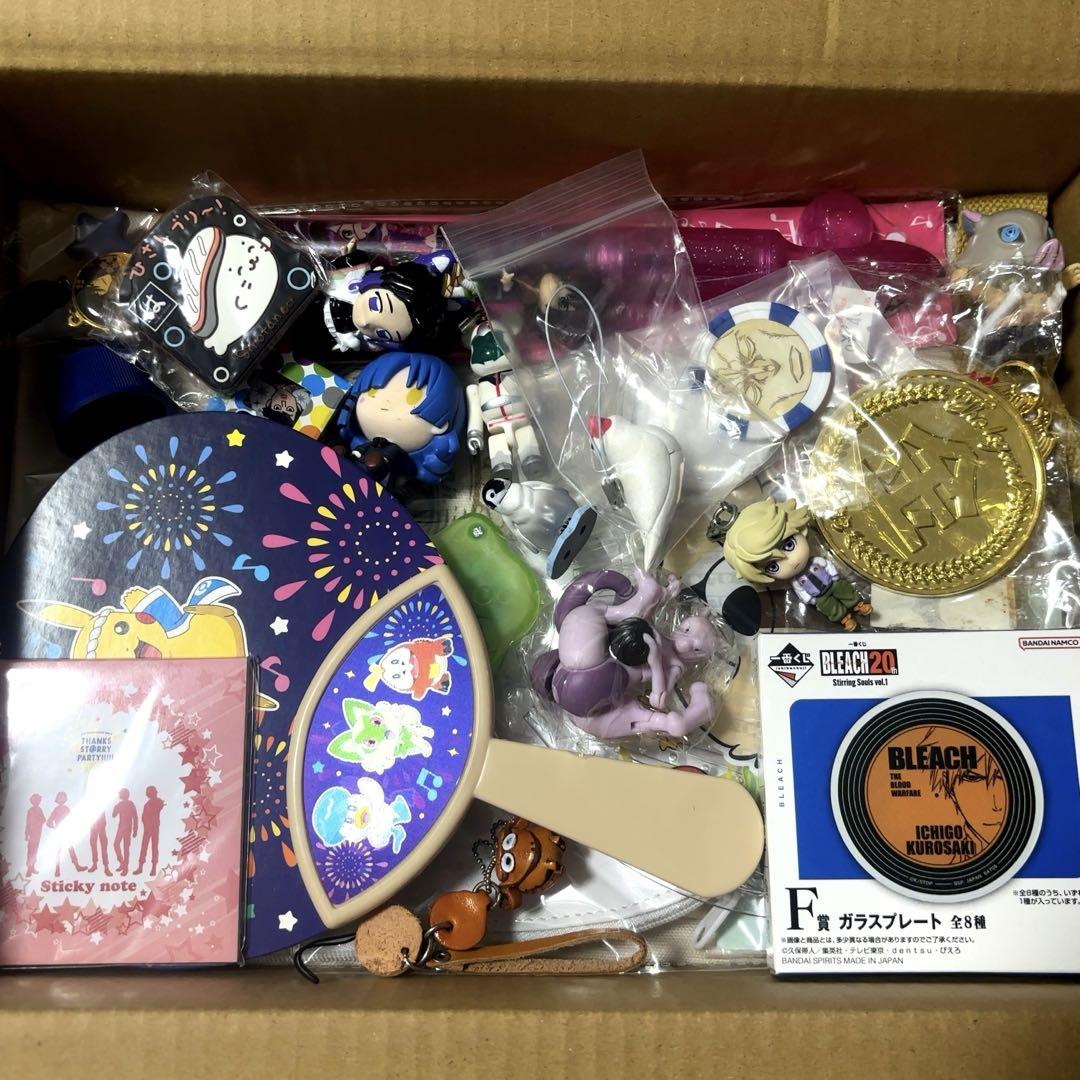 ノンジャンルアニメグッズ、キャラクターまとめ売り400点以上