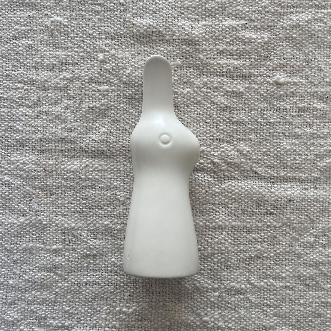 【廃盤品】　鹿児島睦　うさぎ　フラワーベース