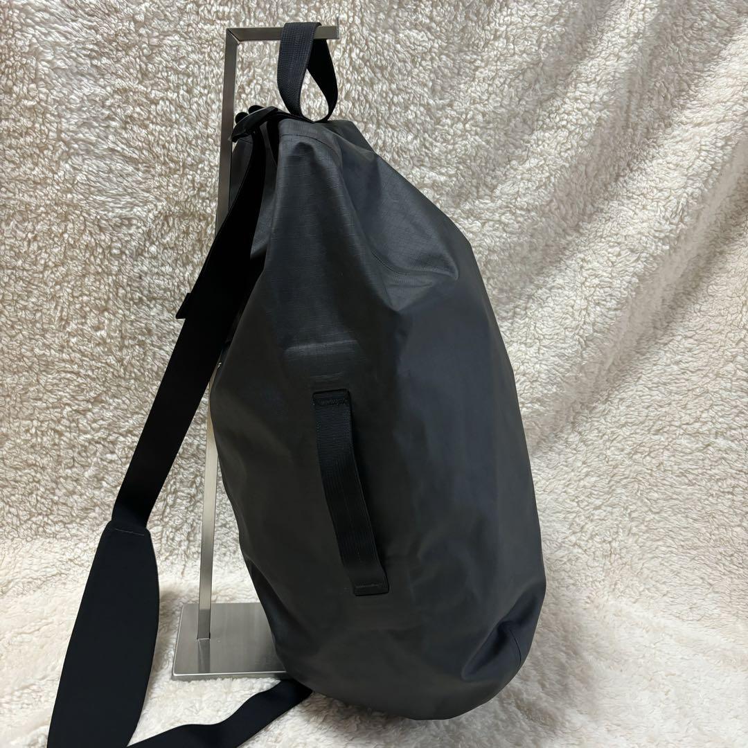 【希少】arc'teryx carrier duffle 35l ブラック
