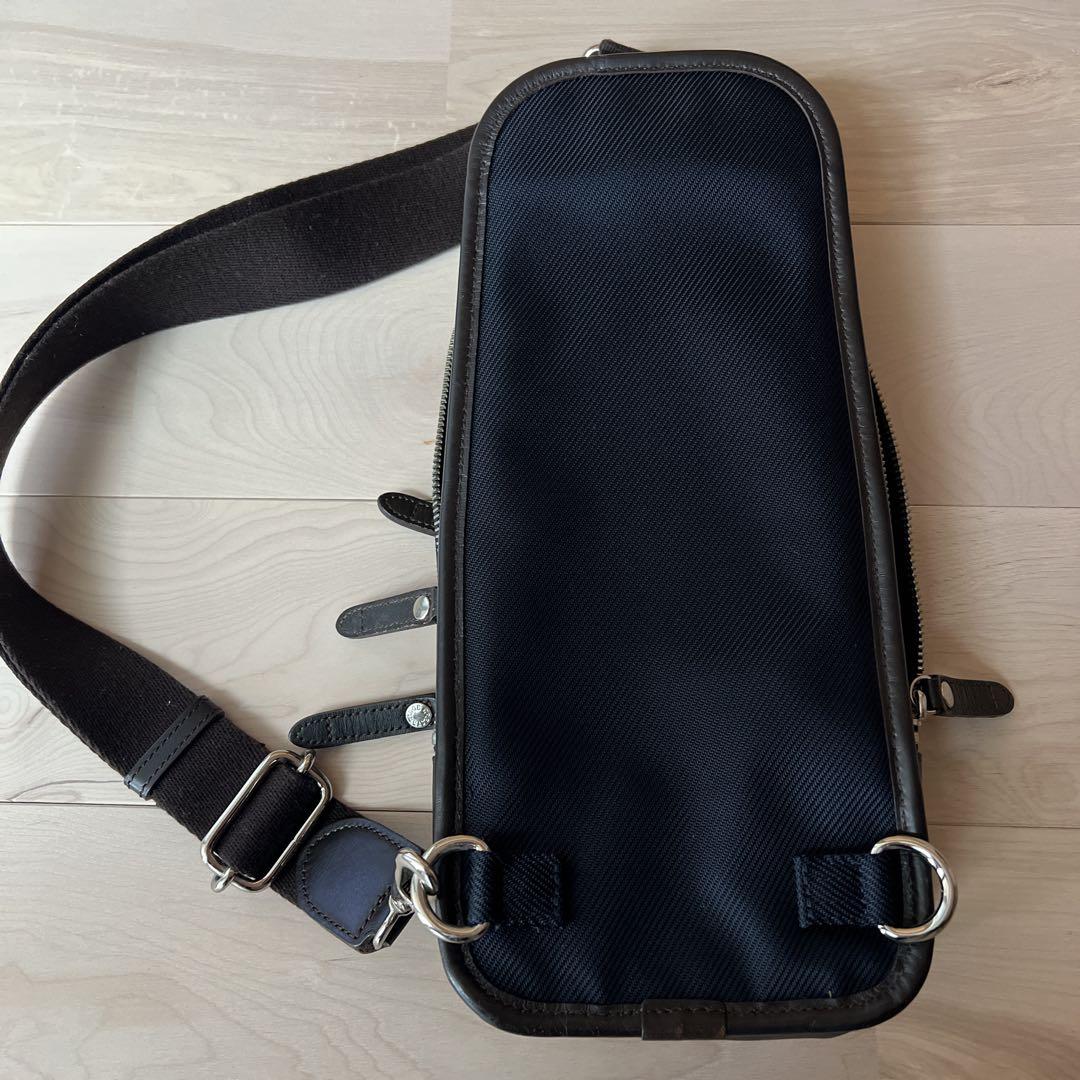 BLACK LABEL CRESTBRIDGE ショルダーバッグ ネイビー