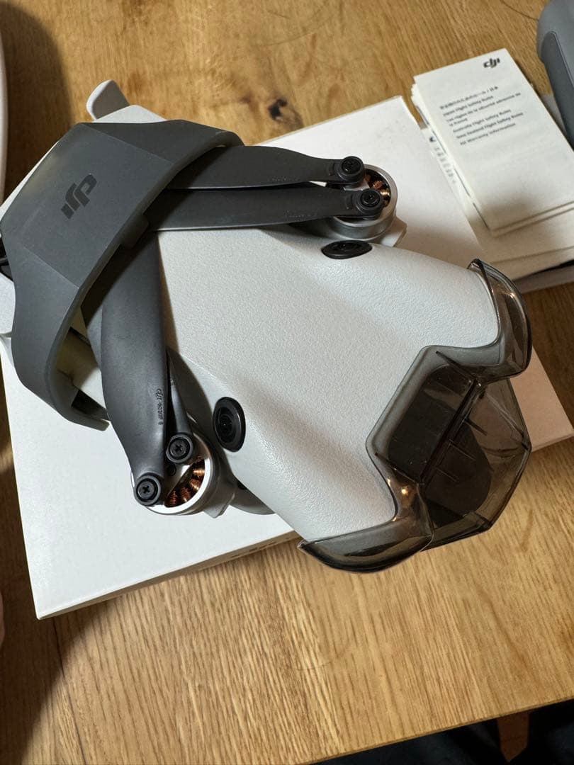 DJI MINI 4 Pro ドローン DJI MINI 4 Pro ドローン