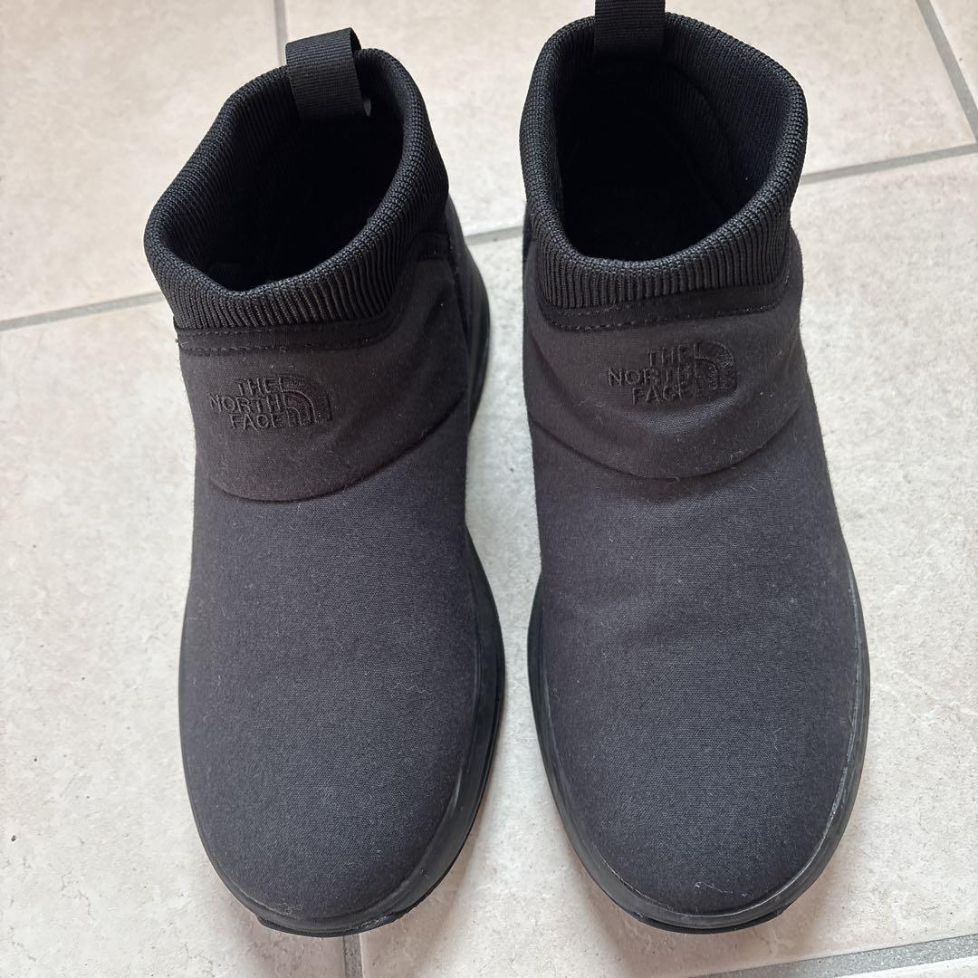 THE NORTH FACE ブラック スニーカー　ブーツ