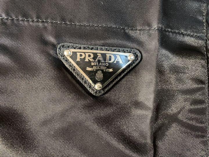 【PRADA】Re Nylon 半袖シャツ クラシックポケット スナップ