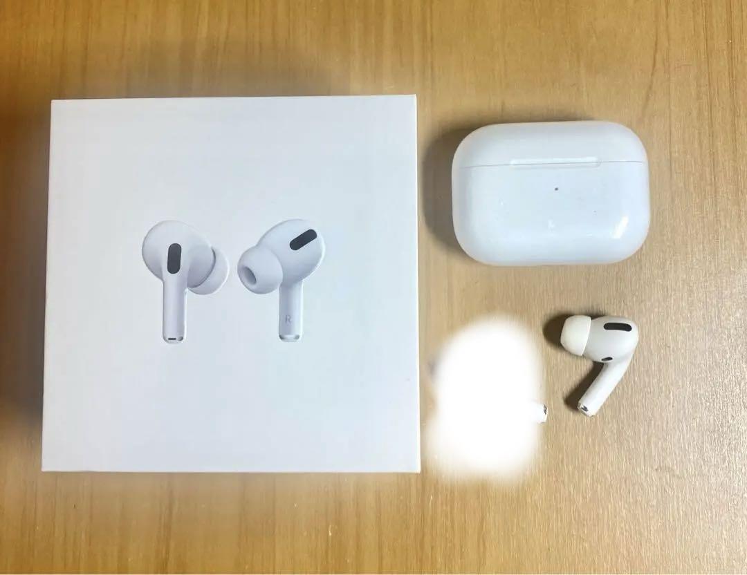 iPhone AirPods pro 第一世代