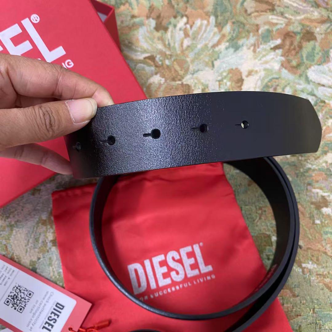 【人気】DIESEL B-1dr belt 黒色の本革ベルト/80