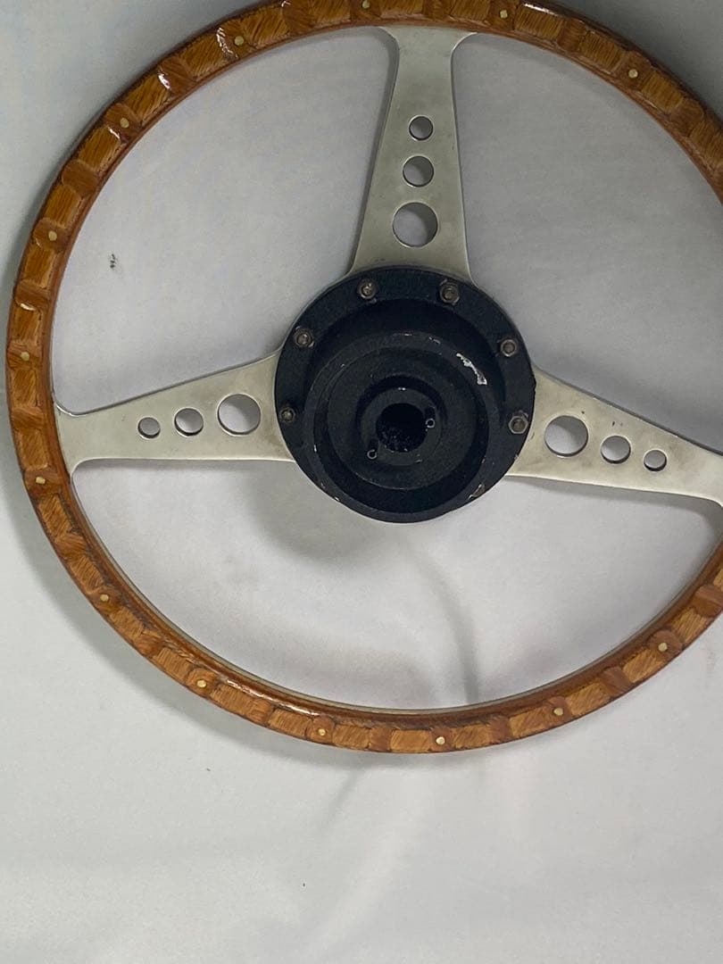 モトリタウッドステアリング傷や汚れあり