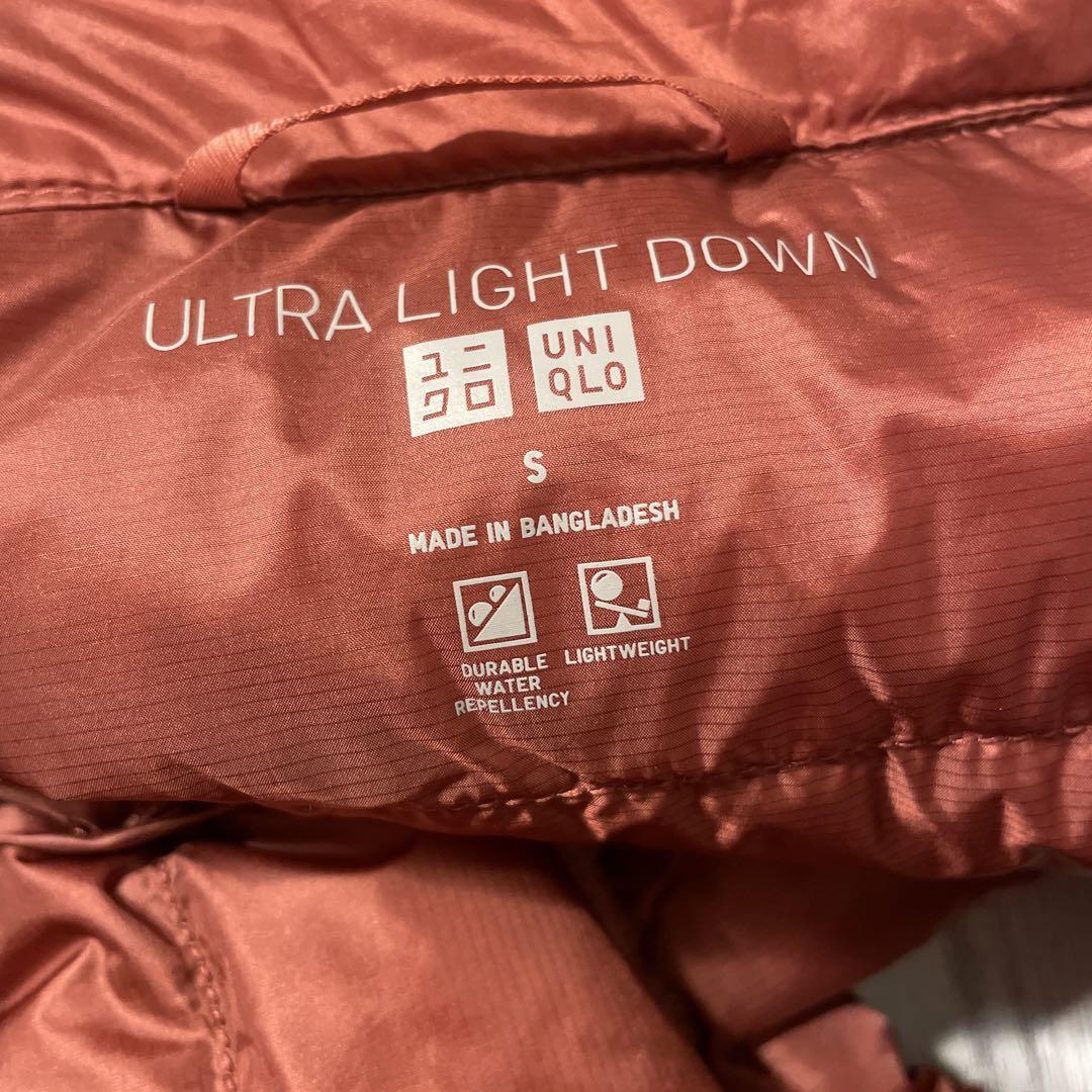 【UNIQLO】　ユニクロ　ウルトラライトダウンベスト　ワインレッド　サイズS
