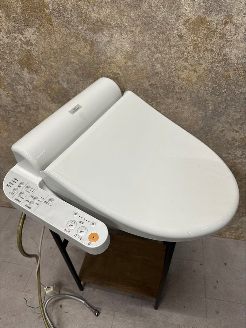 TOTO ウォシュレット K KH 温水洗浄便座 TCF317目立った傷や汚れなし