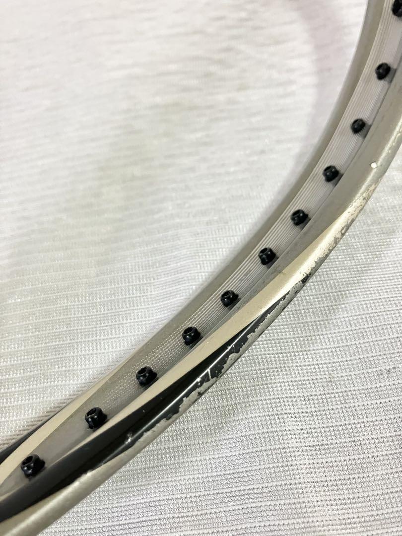 まーくん　ミズノ xyst ST ガット無し　グリップ無し
