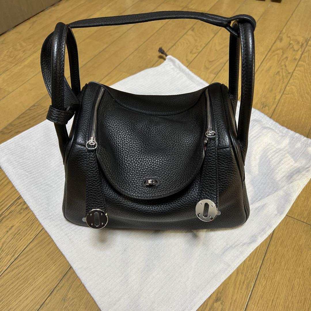 ブラックレザーショルダーバッグ 17,520円