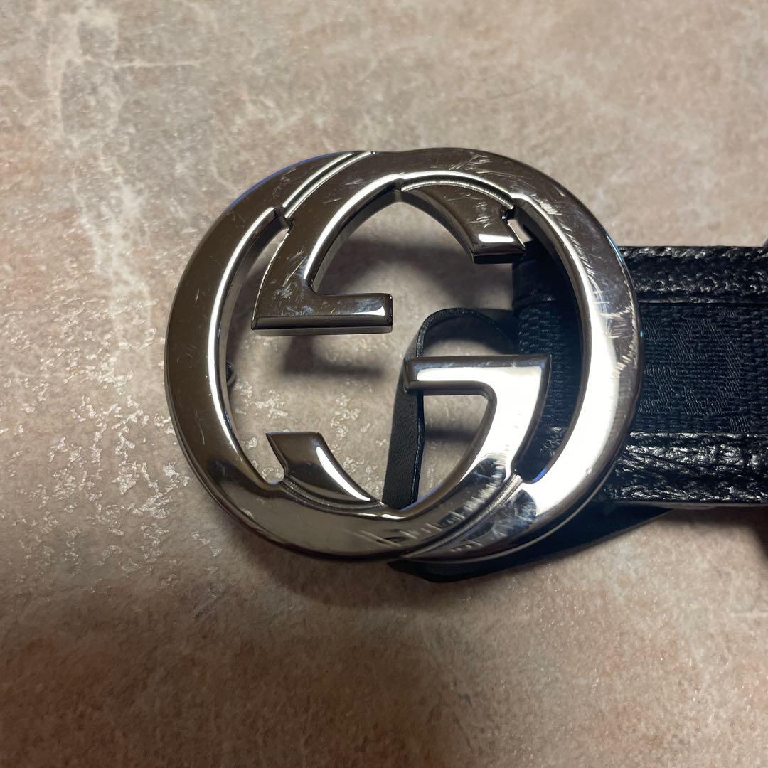 GUCCI ブラック GGロゴバックルベルト GUCCI ブラック GGロゴバックルベルト